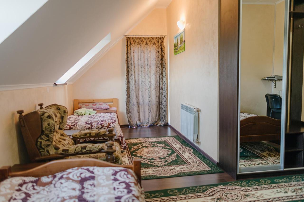 Джерело Kamjanez-Podilskyj Exterior foto